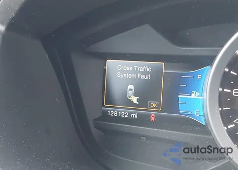 2015 Ford Explorer Xlt z USA, uszkodzony, nr VIN 1FM5K7D85FGB80516